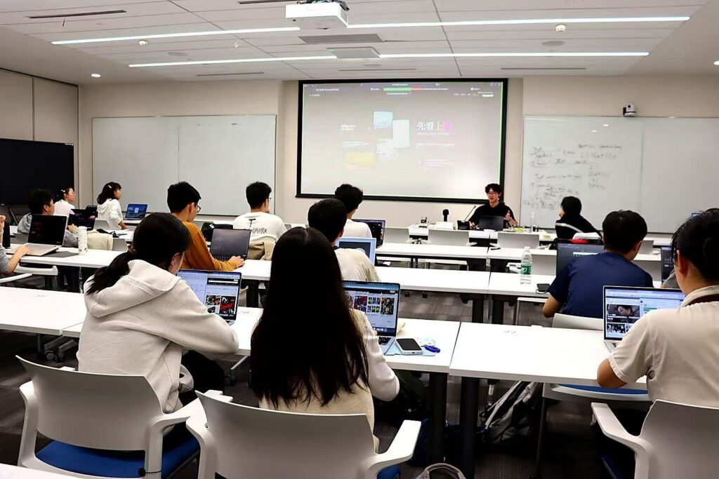 Participants following the AI Survival Class discussion